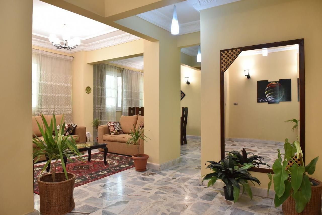 Two-Bedroom Apartment At Mohamed Farid Street Cairo Exterior foto